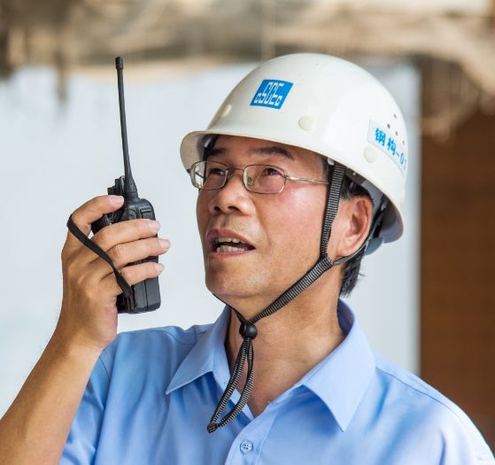 “中國樓王”陸建新扎根一線37年 把中國超高層鋼結構施工技術推向世界一流